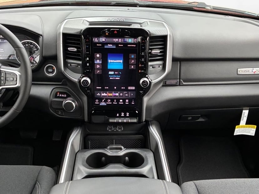 2026 Ram 1500 - Image 2