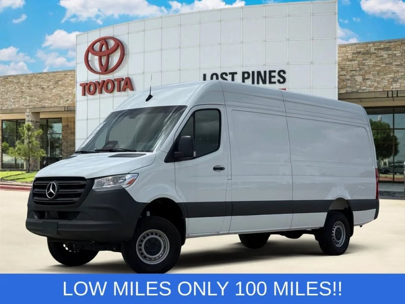 2025 Mercedes-Benz Sprinter - Image 1