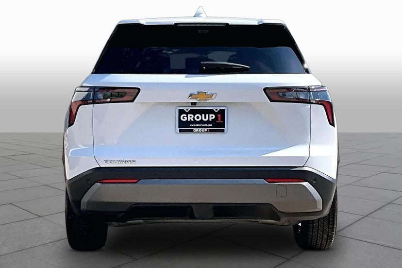 2026 Chevrolet Equinox - Image 3