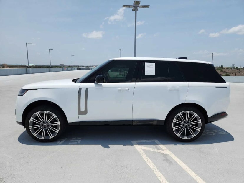 2024 Land Rover Range Rover - Image 1