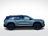 2027 Chevrolet Traverse - Preview 2