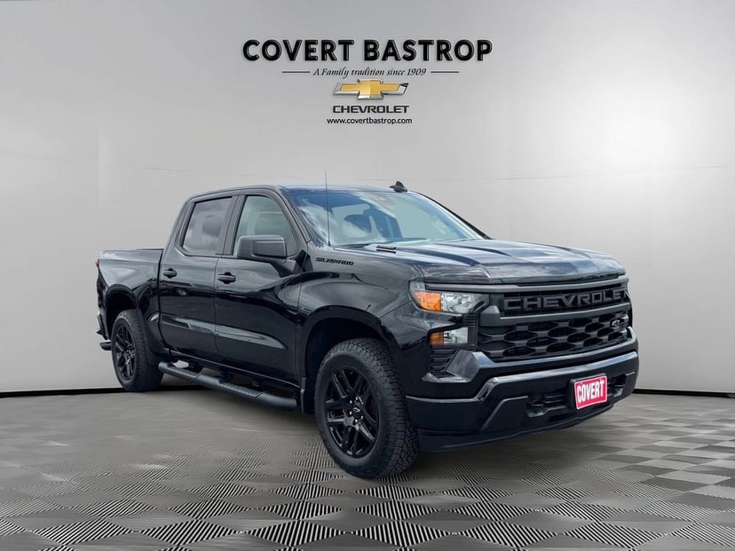 2026 Chevrolet Silverado 1500 - Image 1