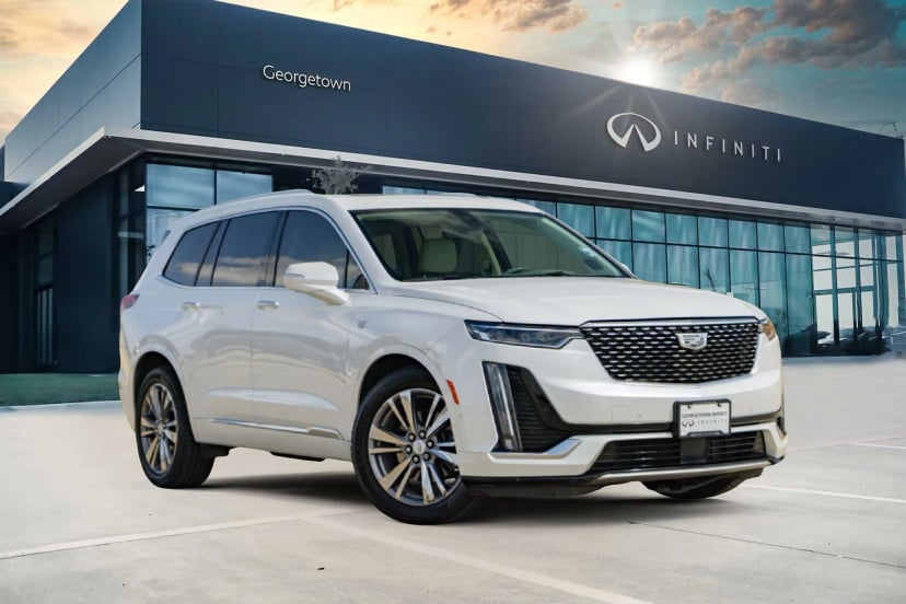 2022 Cadillac XT6 - Image 1