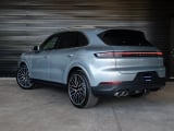 2026 Porsche Cayenne - Preview 3