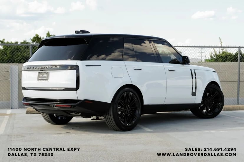2026 Land Rover Range Rover - Image 3