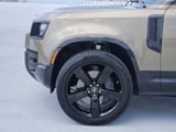 2025 Land Rover Defender - Preview 8