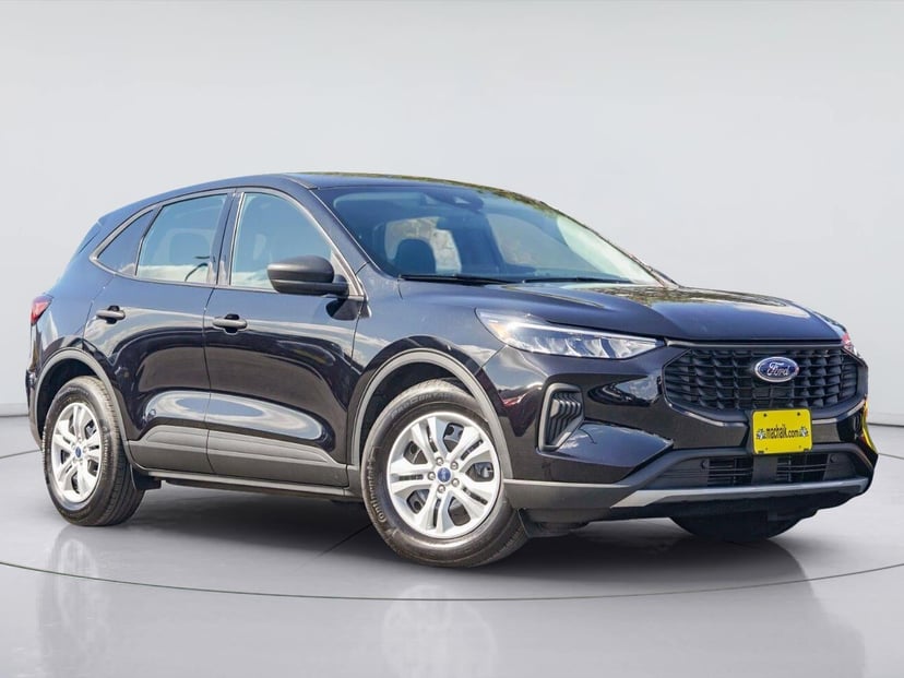 2023 Ford Escape - Image 1