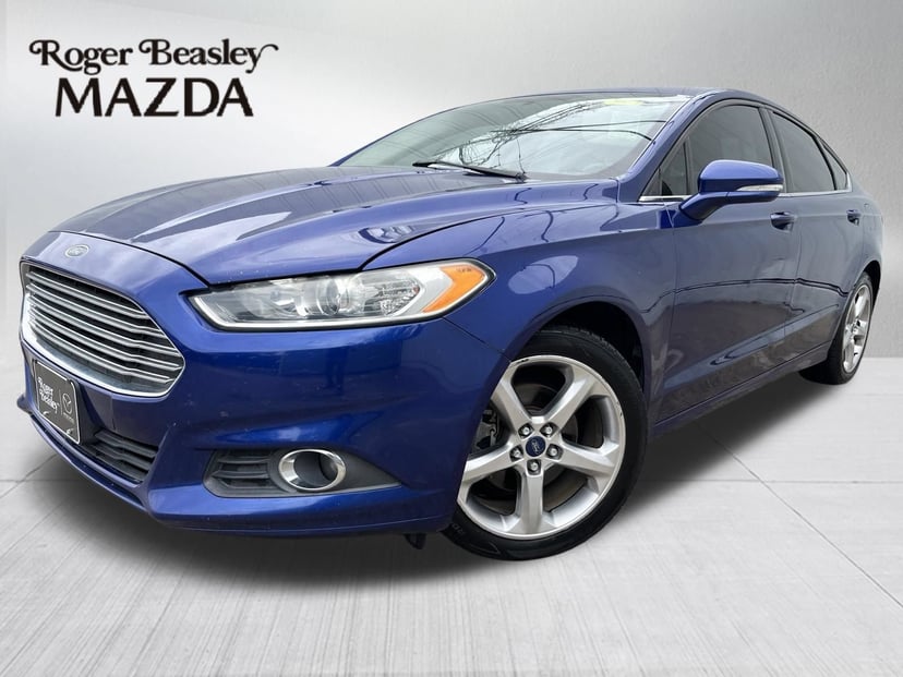2015 Ford Fusion - Image 1