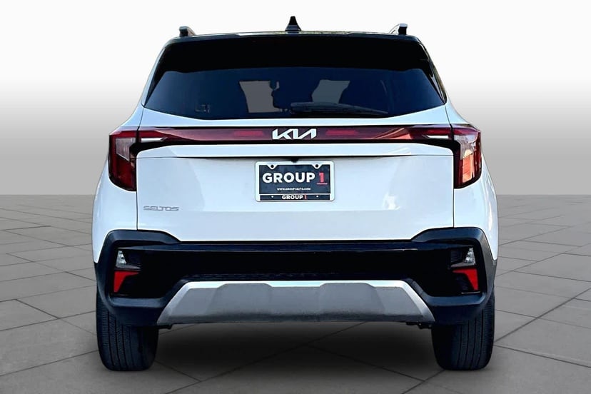 2024 Kia Seltos - Image 3
