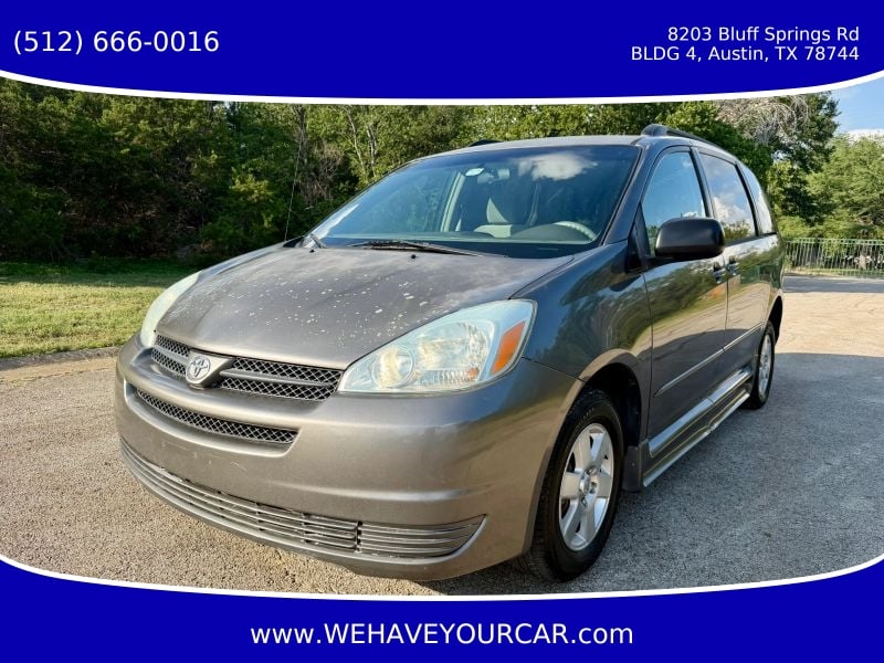 2004 Toyota Sienna - Image 1