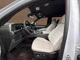 2026 Cadillac Escalade ESV - Preview 9