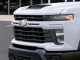2026 Chevrolet Silverado - Preview 13