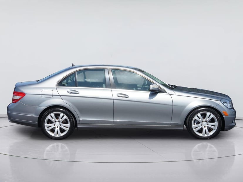 2008 Mercedes-Benz C-Class - Image 2