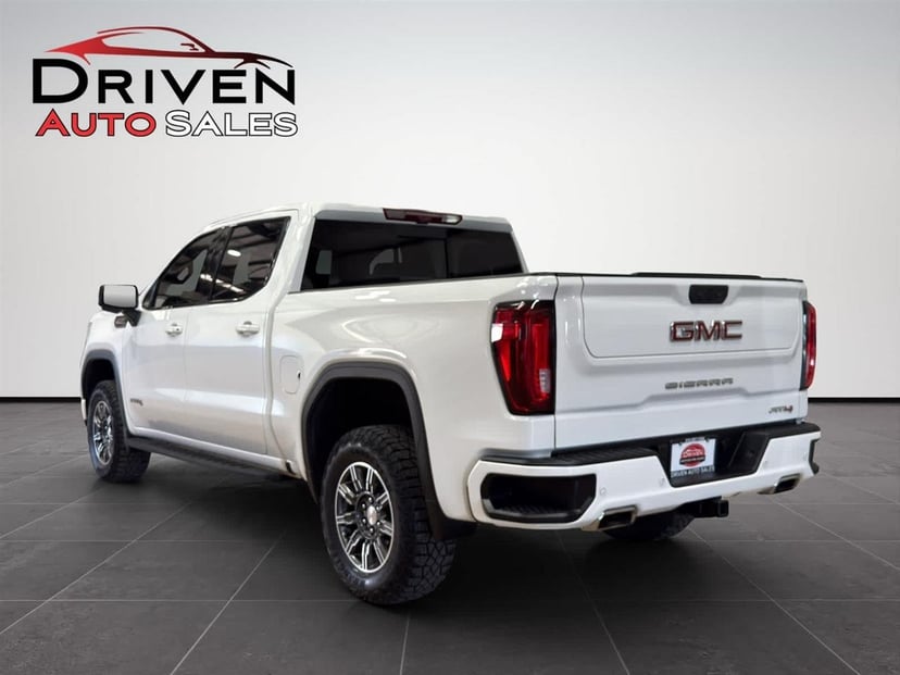 2024 GMC Sierra 1500 - Image 3