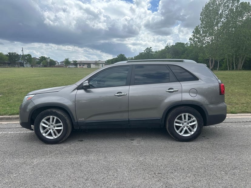 2015 Kia Sorento - Image 1