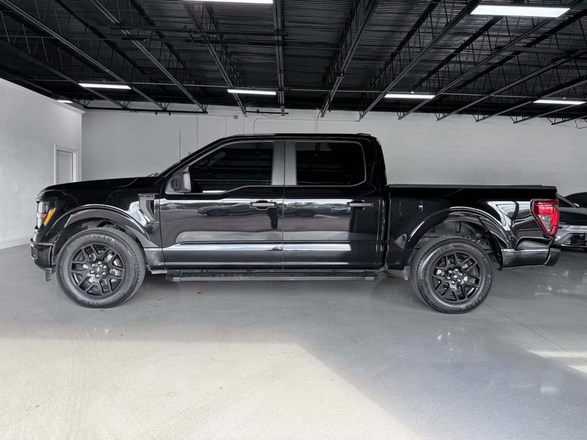 2024 Ford F-150 - Image 2
