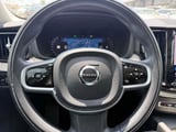 2022 Volvo XC60 - Preview 14