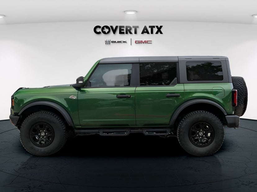 2024 Ford Bronco - Image 2
