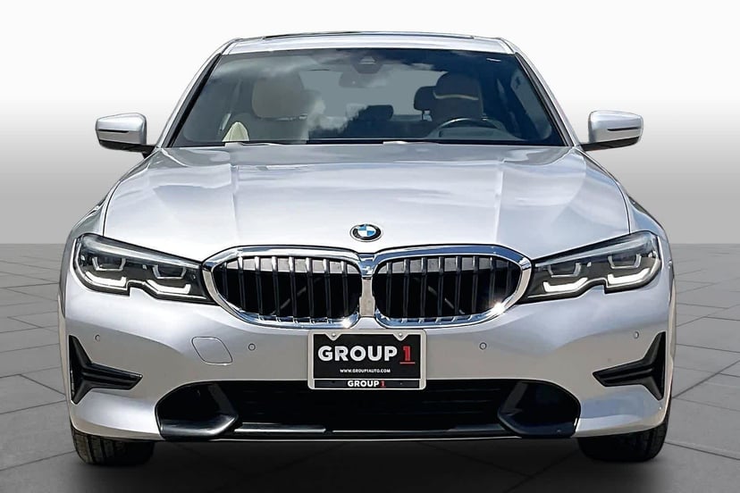 2019 BMW 330i - Image 1