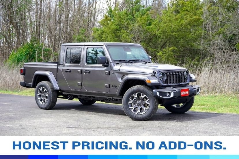 2026 Jeep Gladiator - Image 3
