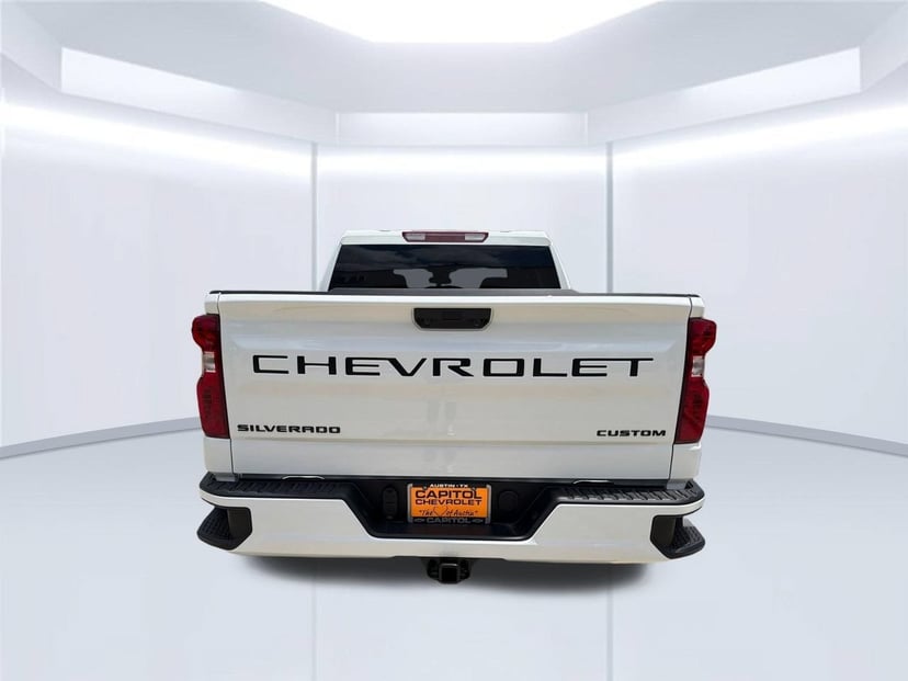 2026 Chevrolet Silverado 1500 - Image 1
