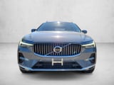 2023 Volvo XC60 - Preview 3