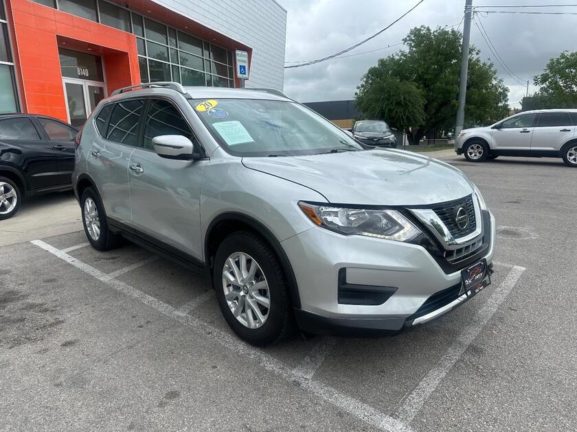 2020 Nissan Rogue - Image 2
