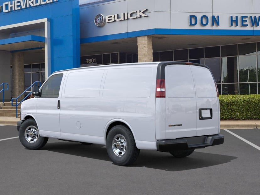 2026 Chevrolet Express Cargo - Image 3