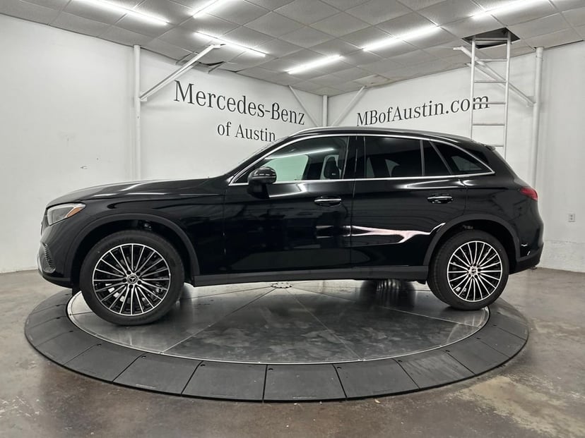 2026 Mercedes-Benz GLC - Image 1