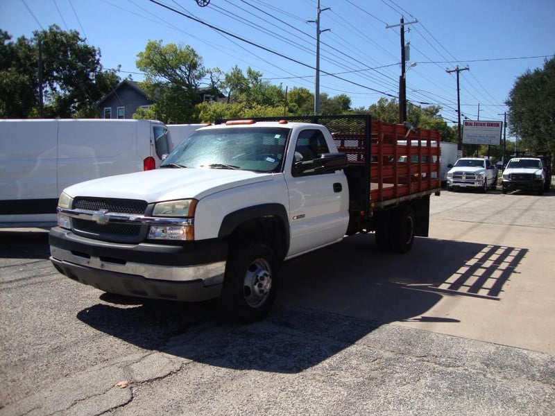 2004 Chevrolet Silverado 3500 HD - Image 1