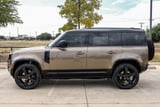 2026 Land Rover Defender - Preview 12