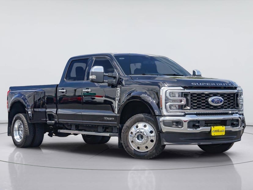 2026 Ford F-450 - Image 1