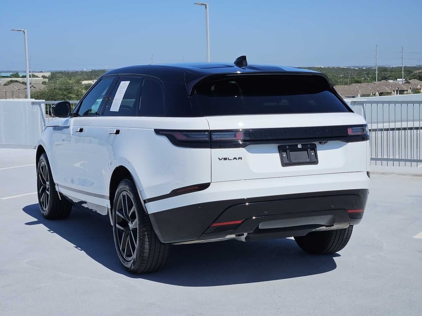2025 Land Rover Range Rover Velar - Image 3