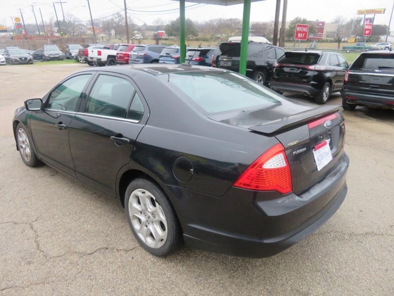 2011 Ford Fusion - Image 3