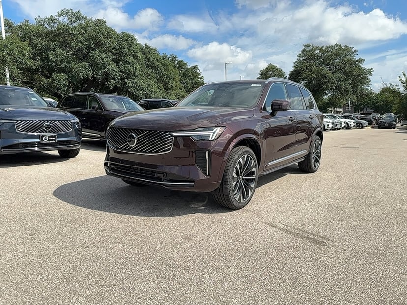 2026 Volvo XC90 - Image 1