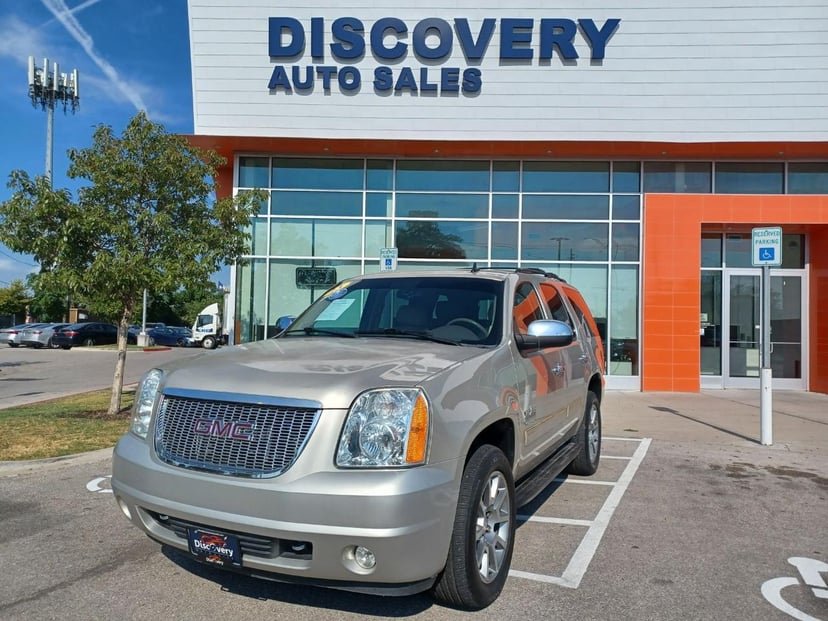 2013 GMC Yukon - Image 1