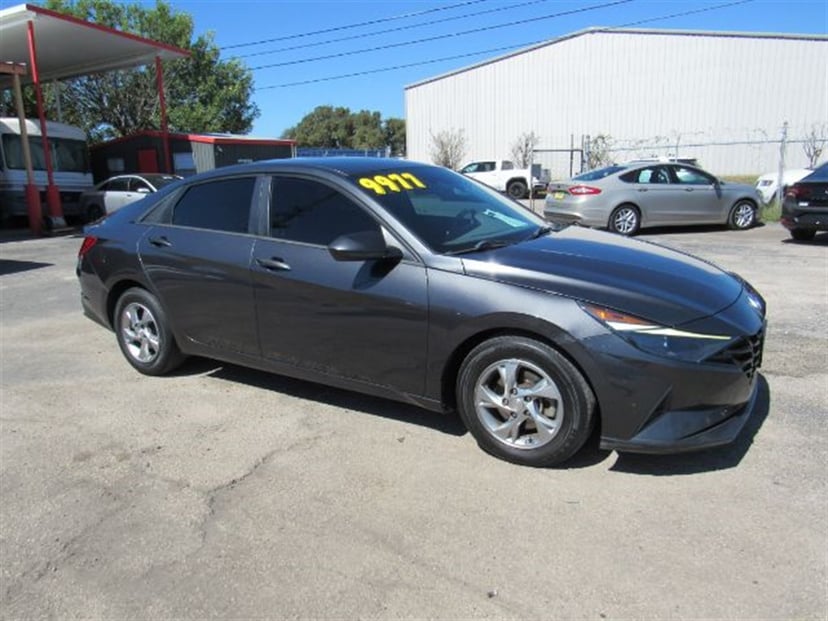 2021 Hyundai Elantra - Image 1