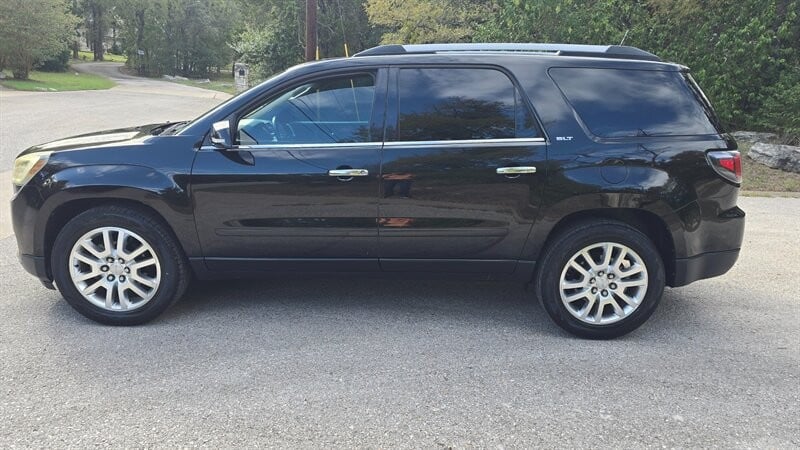 2016 GMC Acadia - Image 1
