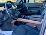 2024 Land Rover Defender - Preview 6