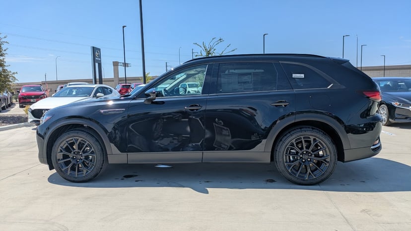 2026 Mazda CX-70 - Image 1