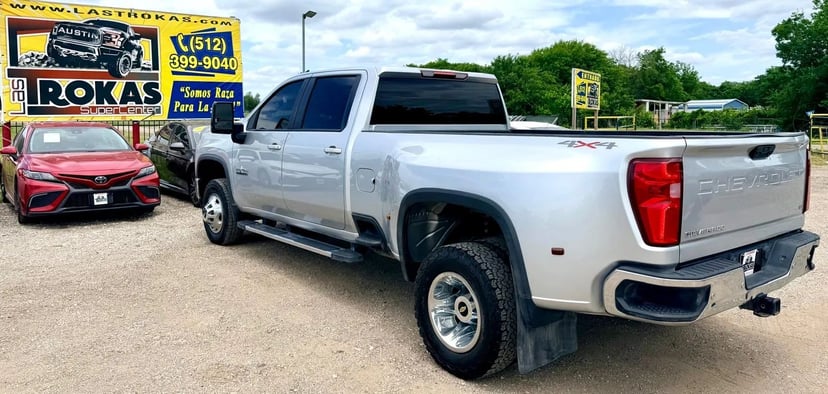 2021 Chevrolet Silverado 3500 HD Crew Cab - Image 3