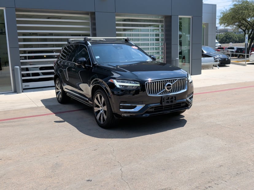 2023 Volvo XC90 - Image 1