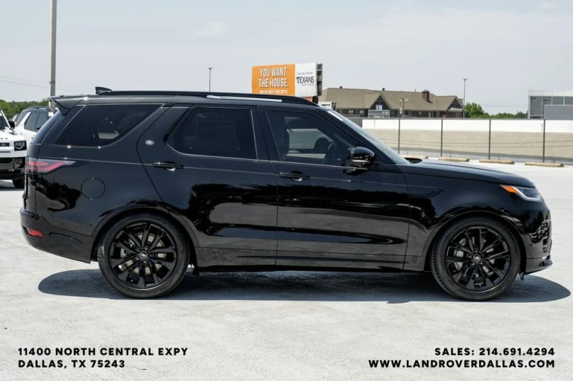 2026 Land Rover Discovery - Image 2