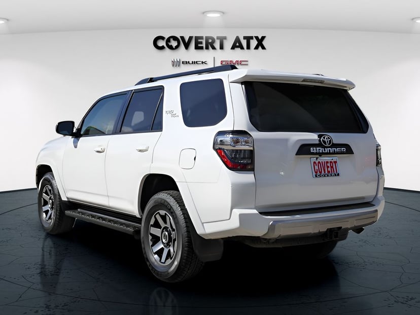 2021 Toyota 4runner - Image 3