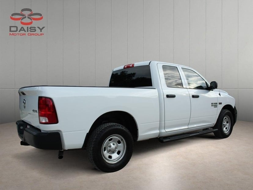 2022 Ram 1500 Classic - Image 3