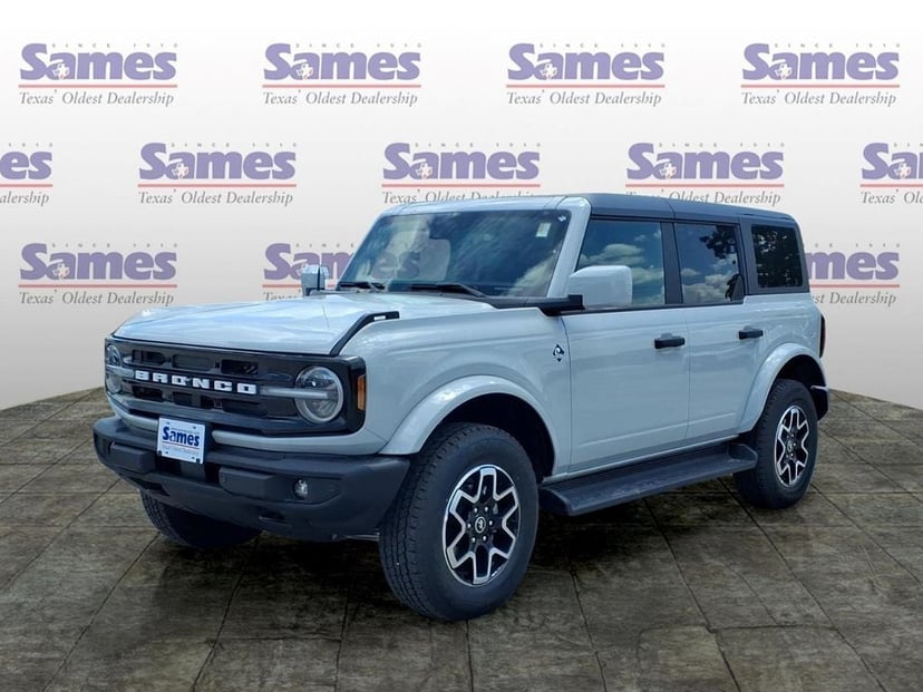 2026 Ford Bronco - Image 1