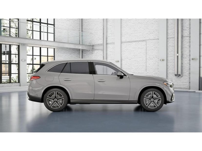 2027 Mercedes-Benz GLC - Image 1