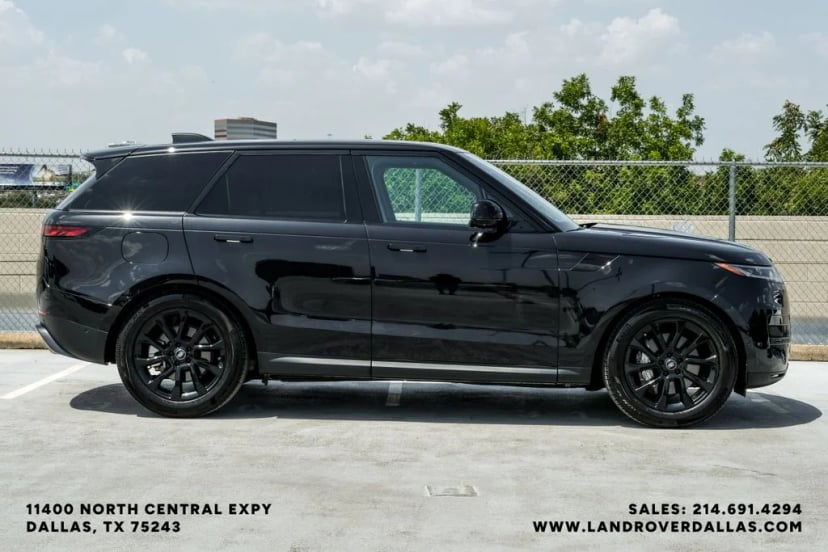 2025 Land Rover Range Rover Sport - Image 3