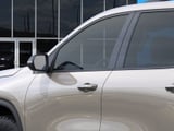 2027 Chevrolet Traverse - Preview 12