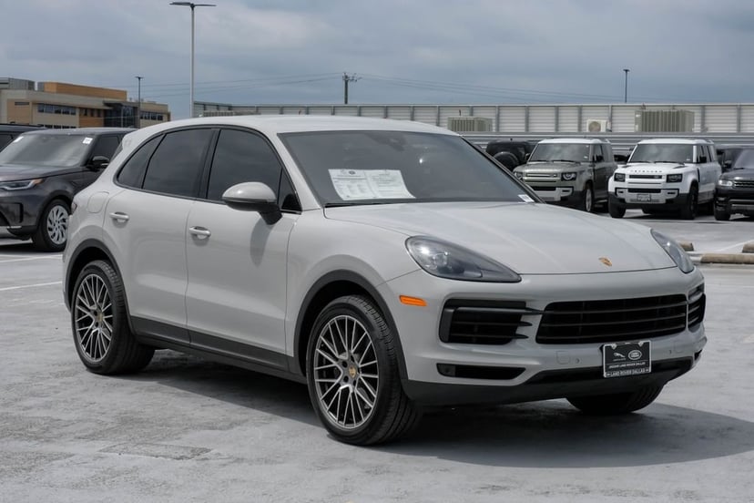 2023 Porsche Cayenne - Image 1